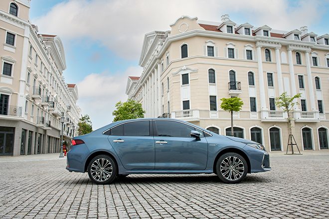 Toyota Corolla Altis 2022: Một mẫu xe Nhật rất khác